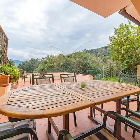 Le Logge Con Accesso Privato Al Mare - Goelba Apartamento