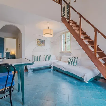 Le Logge Con Accesso Privato Al Mare - Goelba
